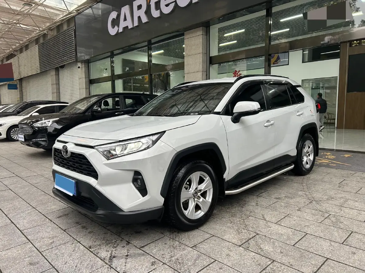 2023 Toyota RAV4 2.0L 171HP L4 CVT