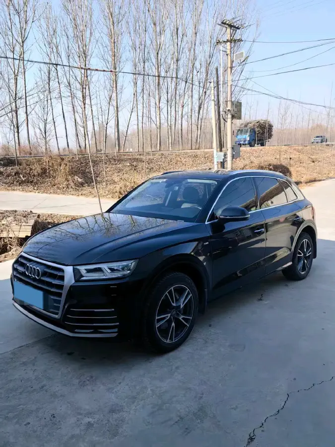 2020 Audi Q5L 2.0T 190HP L4 7DCT
