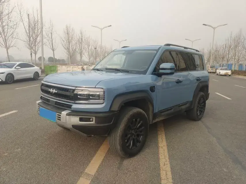 2023 FangChengBao Bao 5 1.5T 194HP L4 E-CVT PHEV 31.8KWH