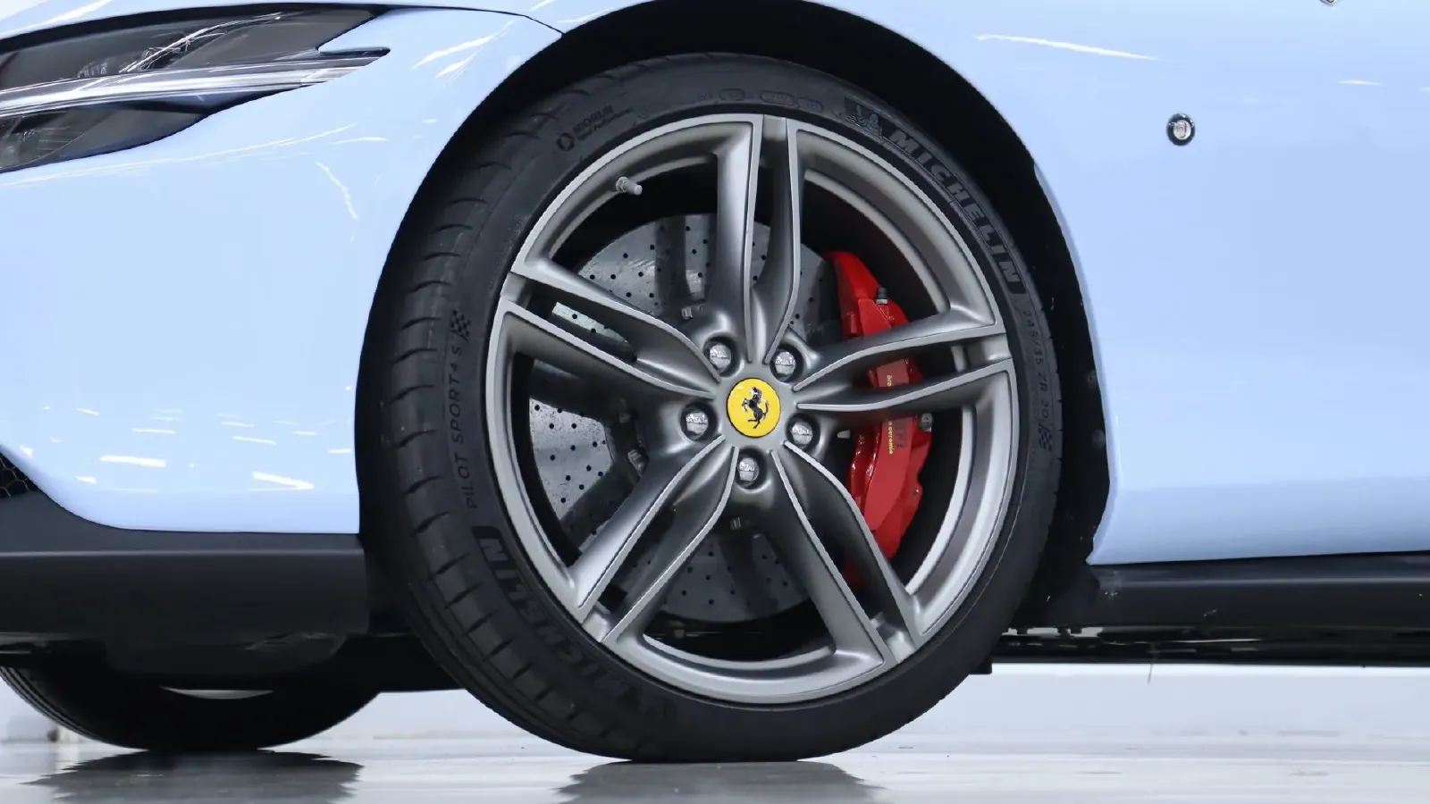 2020 Ferrari Roma 3.9T 620HP V8 8DCT,autocango,china used car exporter,china ev exporter,chinese used car exporter,chinese used ev exporter