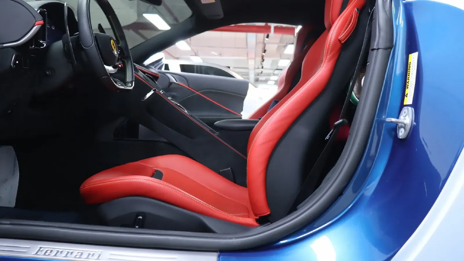 2020 Ferrari Roma 3.9T 620HP V8 8DCT,autocango,china used car exporter,china ev exporter,chinese used car exporter,chinese used ev exporter