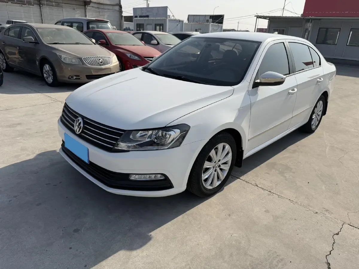 2017 Volkswagen Lavida 1.6L 110HP L4 6AT