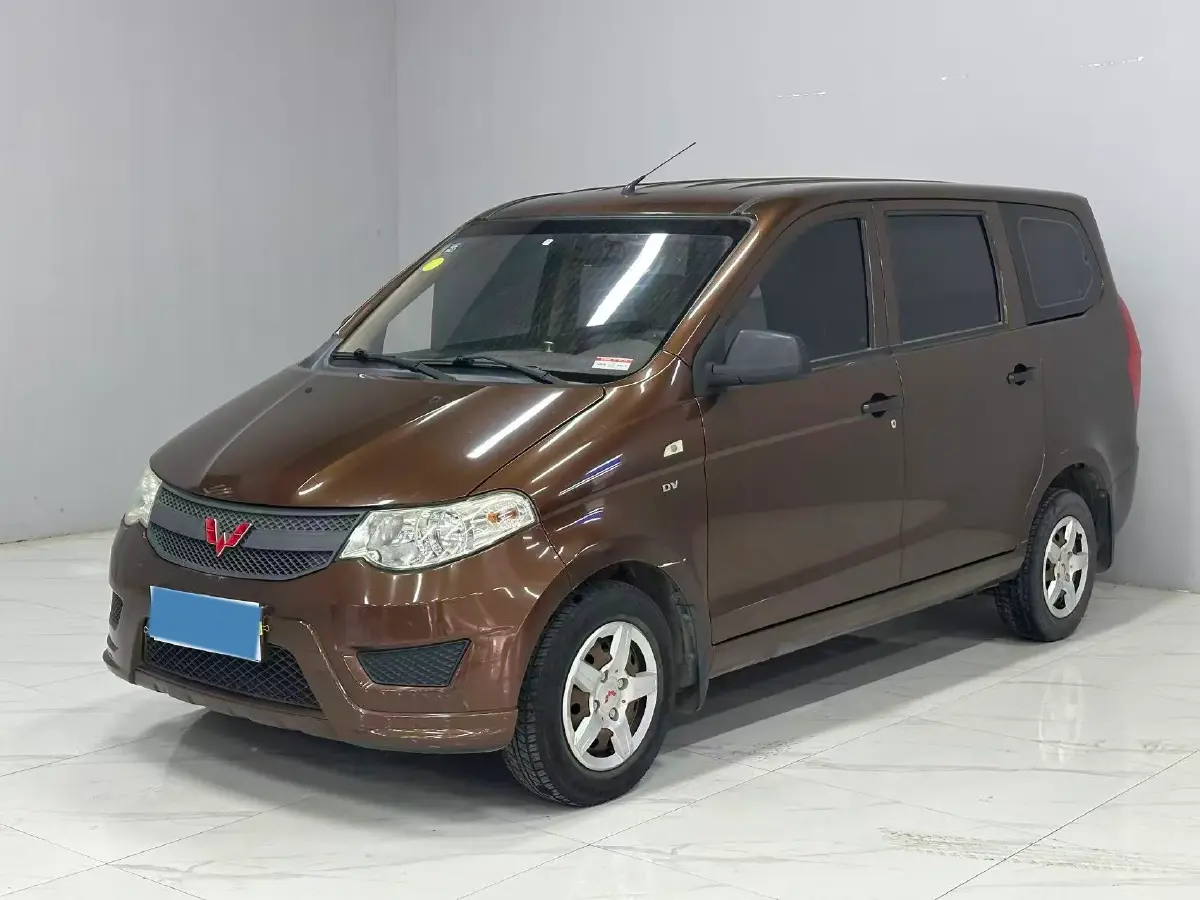 2018 WuLing HongGuang 1.5L 105HP L4 5MT