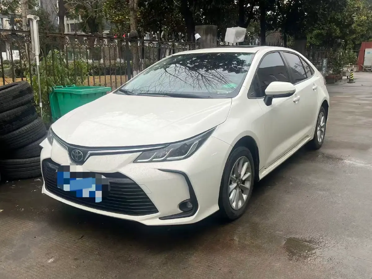 2021 Toyota Corolla 1.2T 116HP L4 CVT