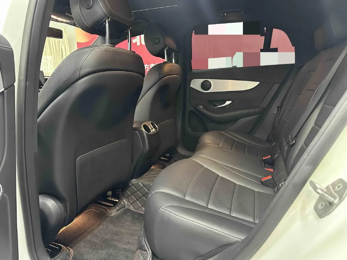 2020 Mercedes-Benz GLC Coupe 2.0T 197HP L4 9AT,autocango,china used car exporter,china ev exporter,chinese used car exporter,chinese used ev exporter