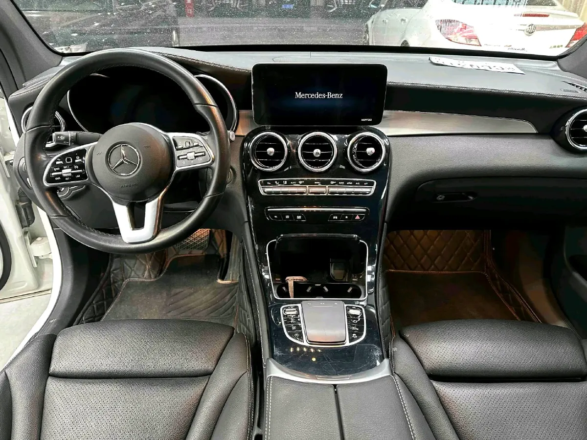 2020 Mercedes-Benz GLC Coupe 2.0T 197HP L4 9AT,autocango,china used car exporter,china ev exporter,chinese used car exporter,chinese used ev exporter