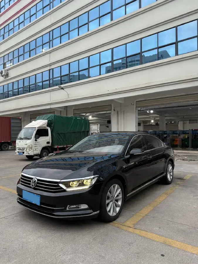 2019 Volkswagen Magotan 2.0T 186HP L4 7DCT