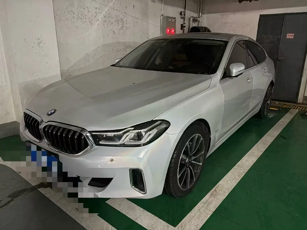 2021 BMW 6 Series GT 2.0T 258HP L4 8AT