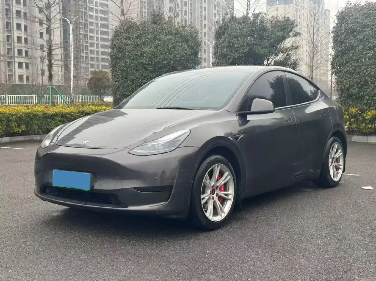 2022 Tesla Model Y BEV 60KWH