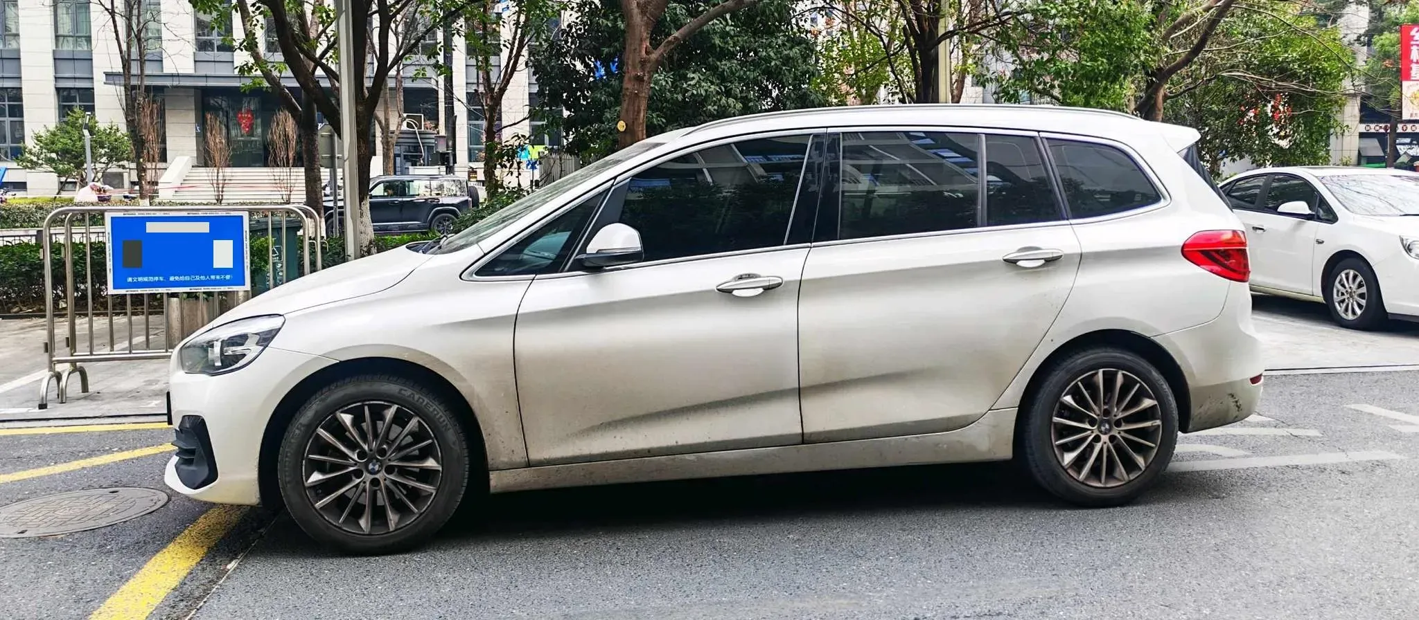 2019 BMW 2 Series SUV 1.5T 140HP L3 7DCT,autocango,china used car exporter,china ev exporter,chinese used car exporter,chinese used ev exporter