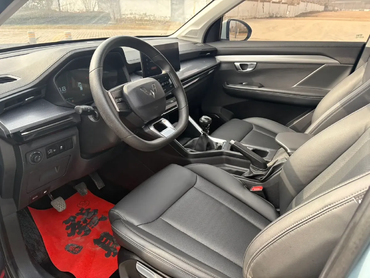 2021 WuLing XingChen 1.5T 147HP L4 6MT,autocango,china used car exporter,china ev exporter,chinese used car exporter,chinese used ev exporter