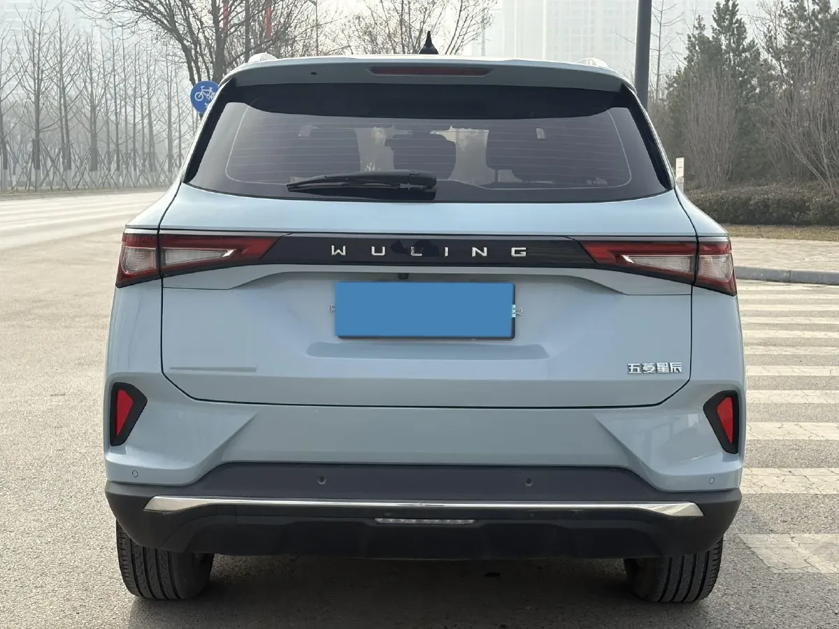 2021 WuLing XingChen 1.5T 147HP L4 6MT,autocango,china used car exporter,china ev exporter,chinese used car exporter,chinese used ev exporter