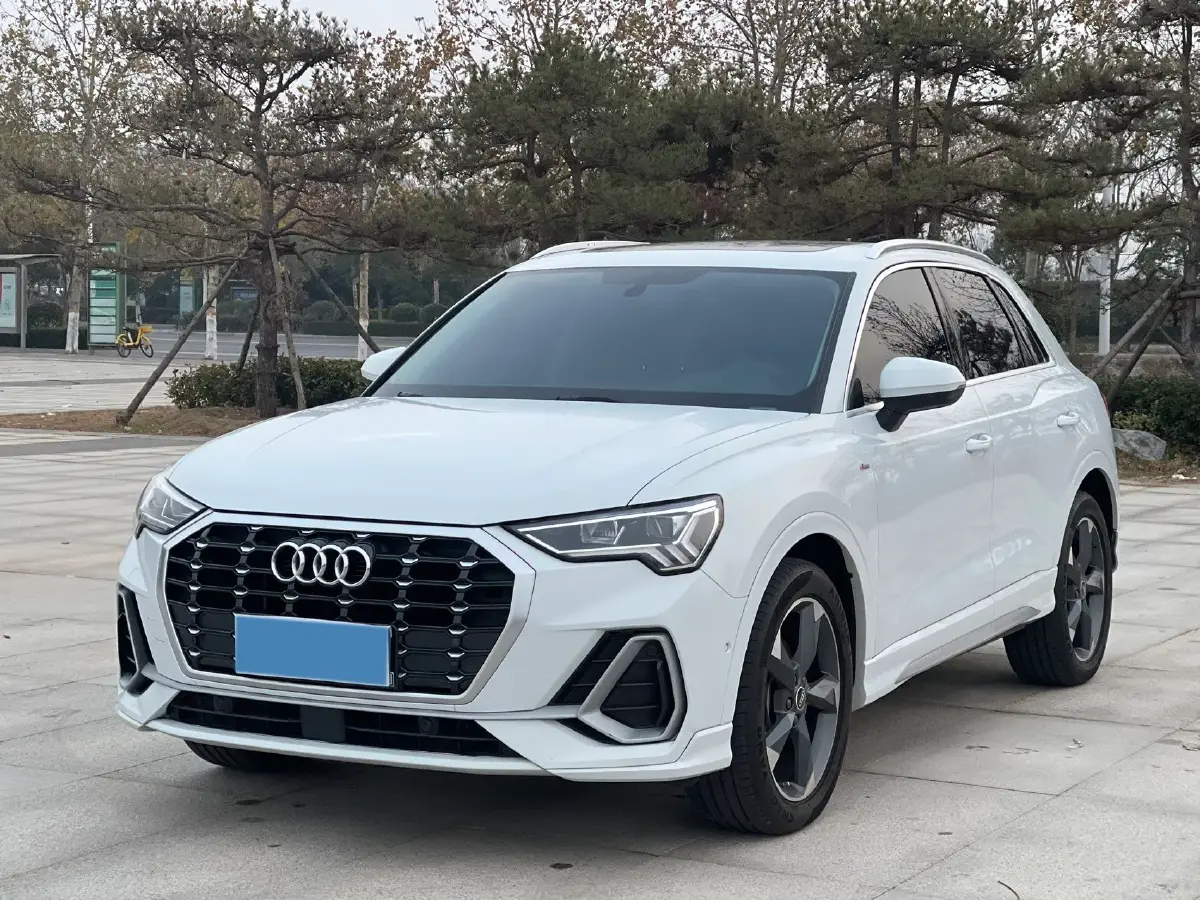 2022 Audi Q3 1.4T 150HP L4 7DCT