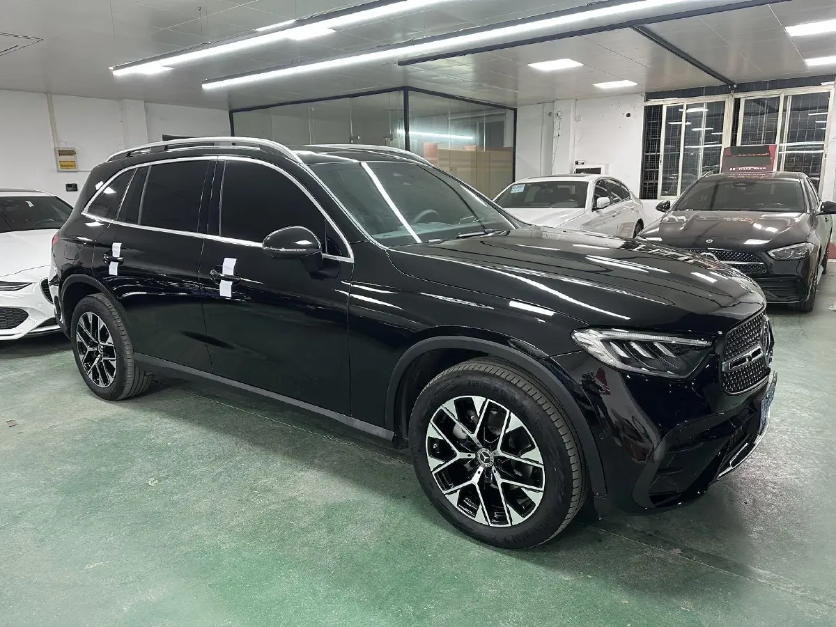 2025 Mercedes-Benz GLC Class 2.0T 204HP L4 9AT,autocango,china used car exporter,china ev exporter,chinese used car exporter,chinese used ev exporter
