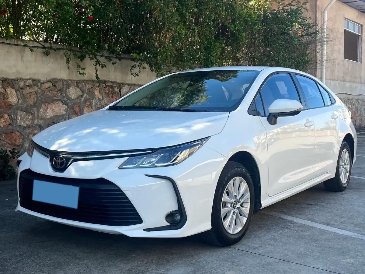 2022 Toyota Corolla 1.2T 116HP L4 CVT