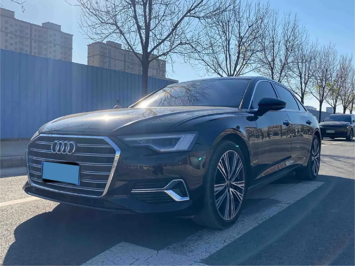 2023 Audi A6L 2.0T 190HP L4 7DCT