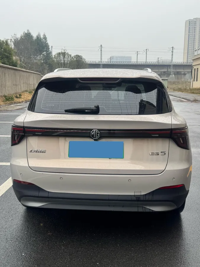 2025 MG MG ES5 BEV 62.2KWH,autocango,china used car exporter,china ev exporter,chinese used car exporter,chinese used ev exporter