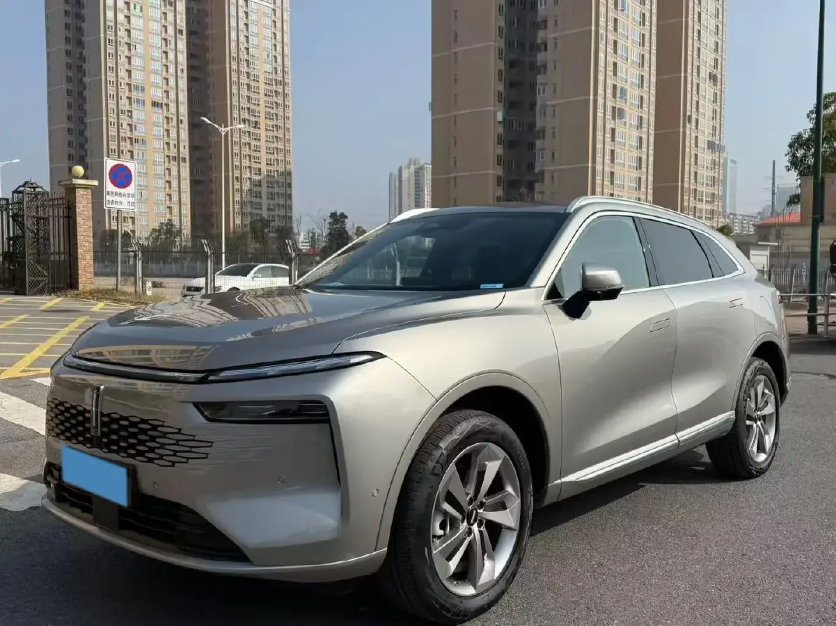 2024 WEY Mocha 1.5T 170HP L4 4DHT PHEV 35.04KWH