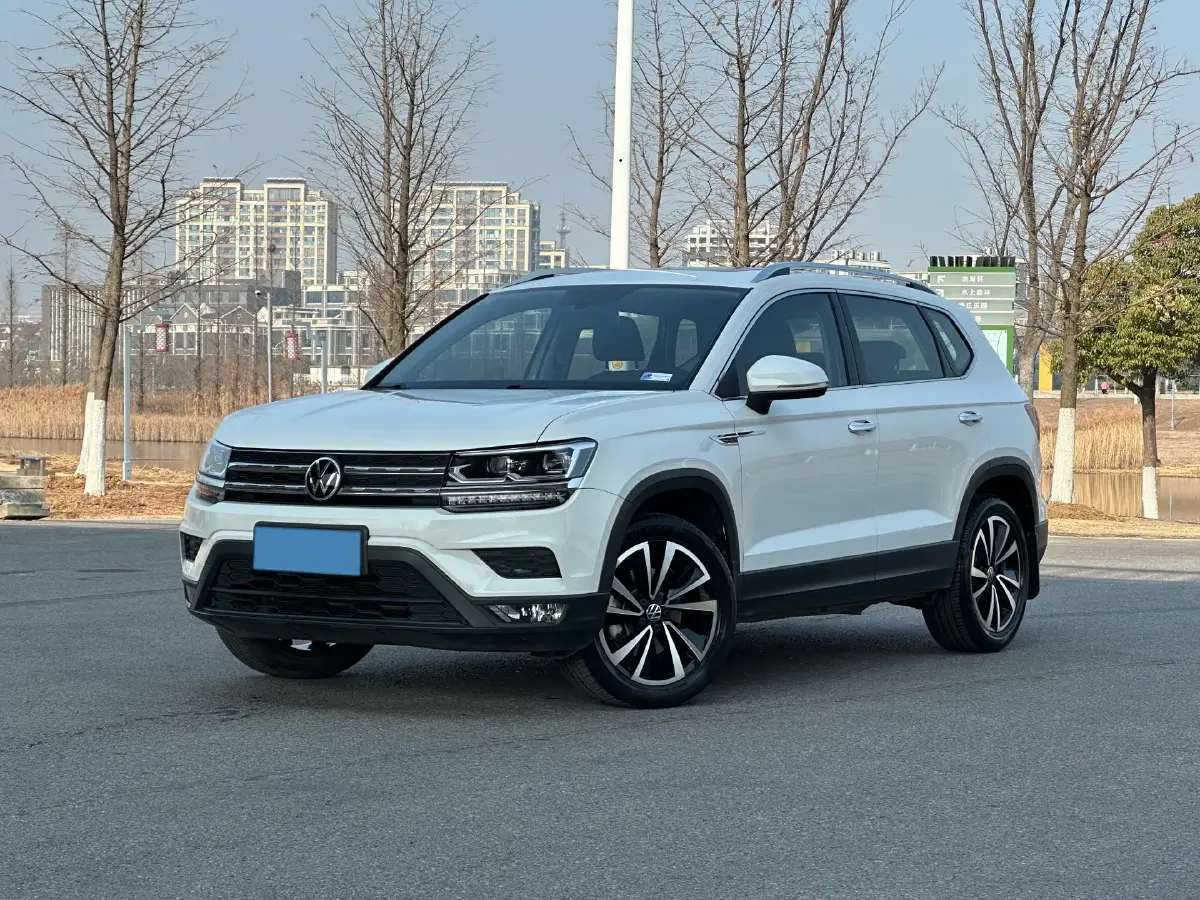 2021 Volkswagen Tharu 1.4T 150HP L4 7DCT