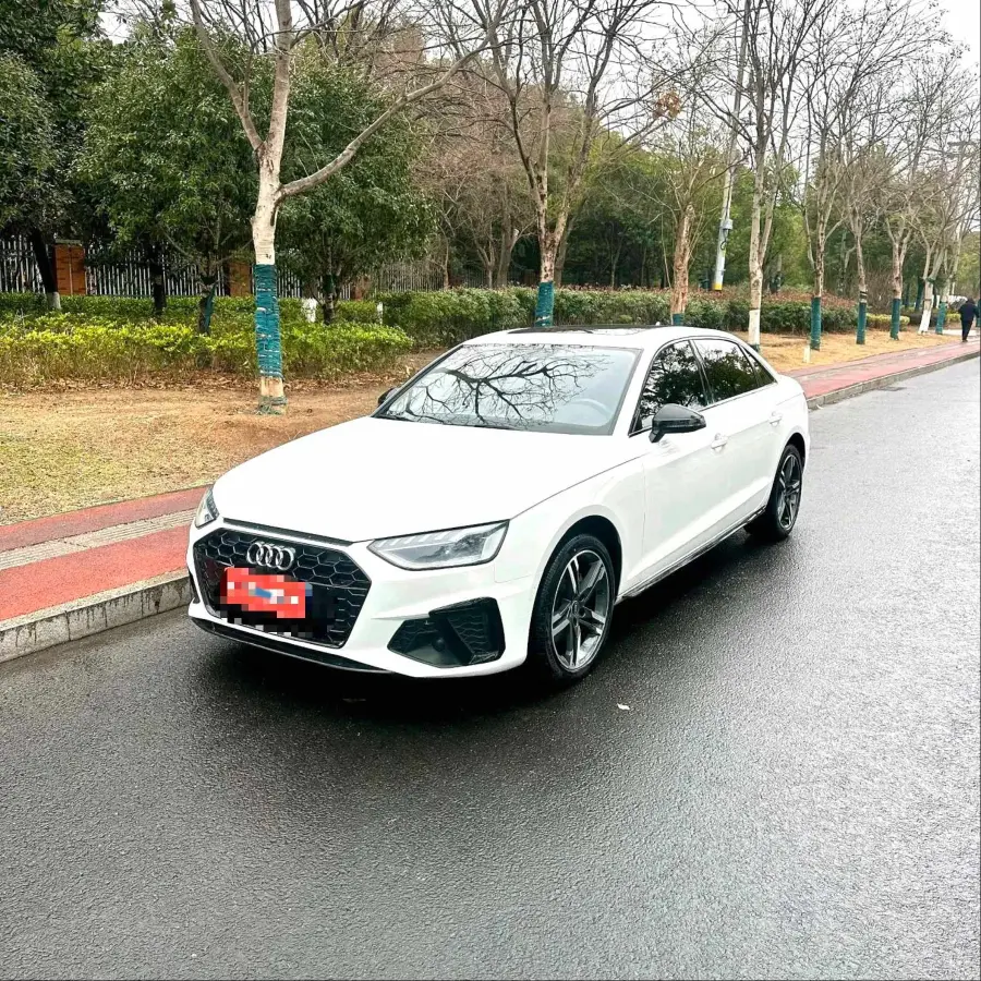 2022 Audi A4L 2.0T 190HP L4 7DCT