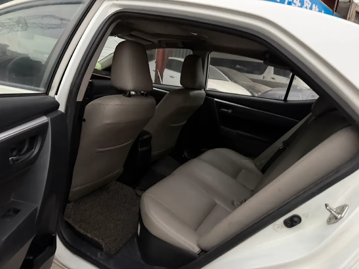 2019 Toyota Corolla Hybird E+ 1.8L 99HP L4 E-CVT PHEV 10.5KWH,autocango,china used car exporter,china ev exporter,chinese used car exporter,chinese used ev exporter