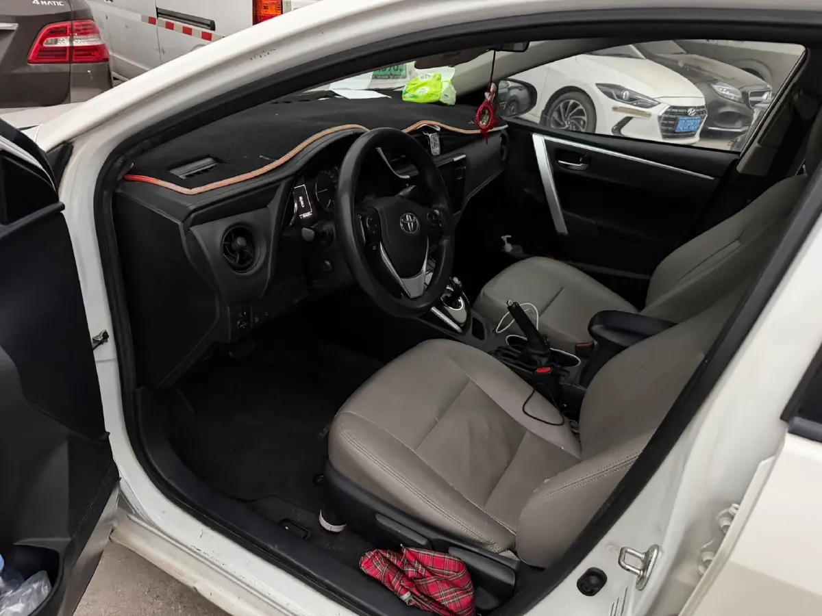 2019 Toyota Corolla Hybird E+ 1.8L 99HP L4 E-CVT PHEV 10.5KWH,autocango,china used car exporter,china ev exporter,chinese used car exporter,chinese used ev exporter