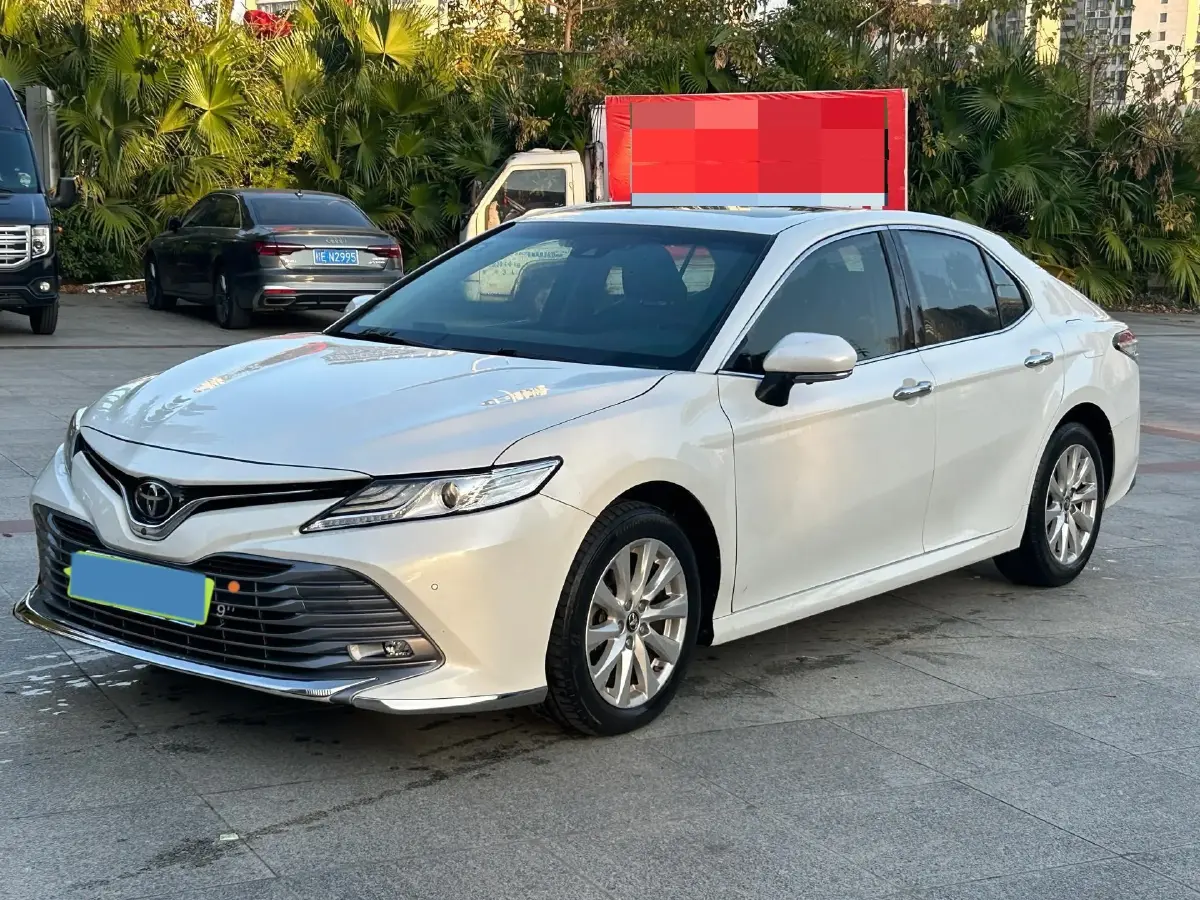 2019 Toyota Camry 2.0L 178HP L4 CVT