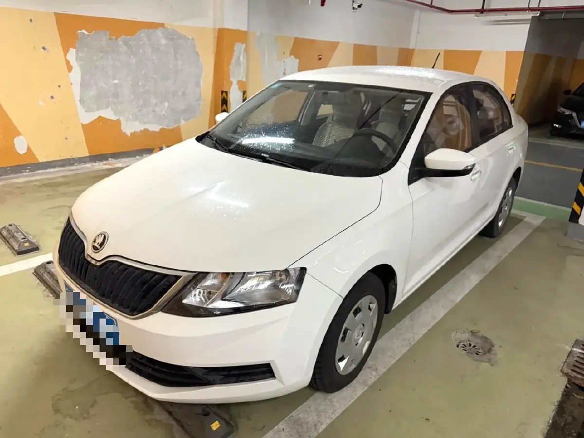 2019 Skoda Rapid 1.5L 110HP L4 5MT