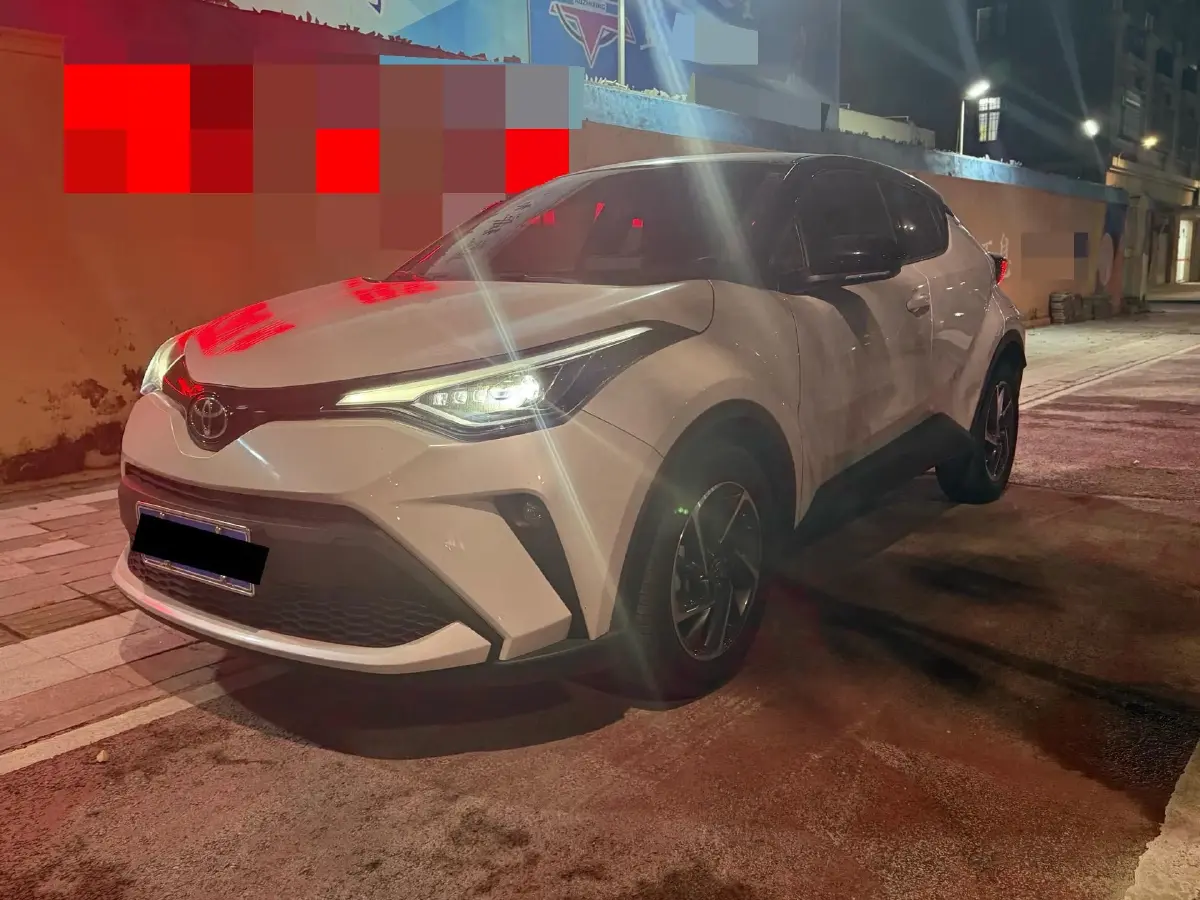 2023 Toyota C-HR 2.0L 171HP L4 CVT