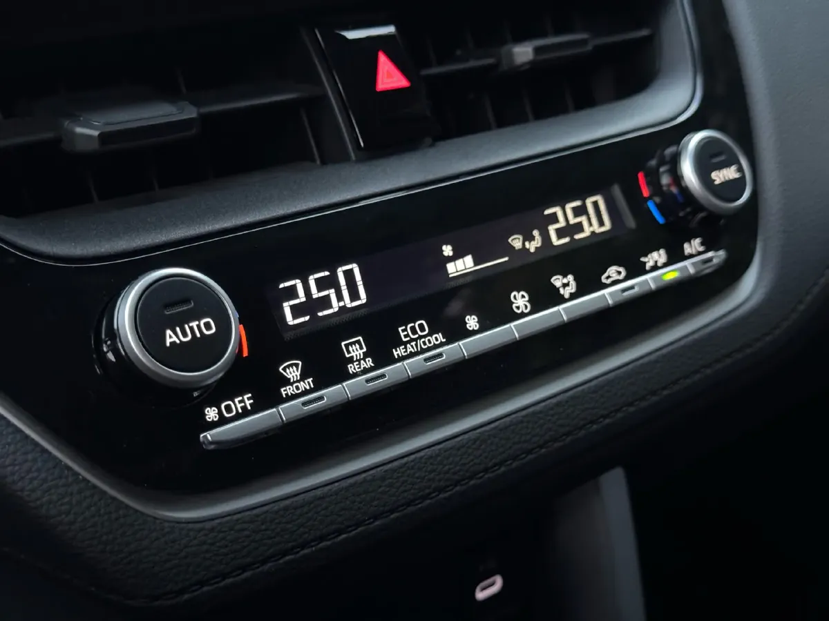 2024 Toyota Frontlander 2.0L 152HP L4 E-CVT Hybrid,autocango,china used car exporter,china ev exporter,chinese used car exporter,chinese used ev exporter