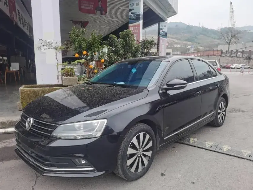 2018 Volkswagen Bora 1.5L 110HP L4 6AT