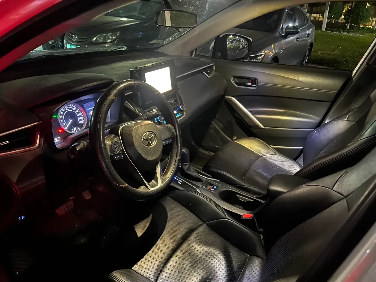 2022 Toyota Frontlander 2.0L 171HP L4 CVT,autocango,china used car exporter,china ev exporter,chinese used car exporter,chinese used ev exporter