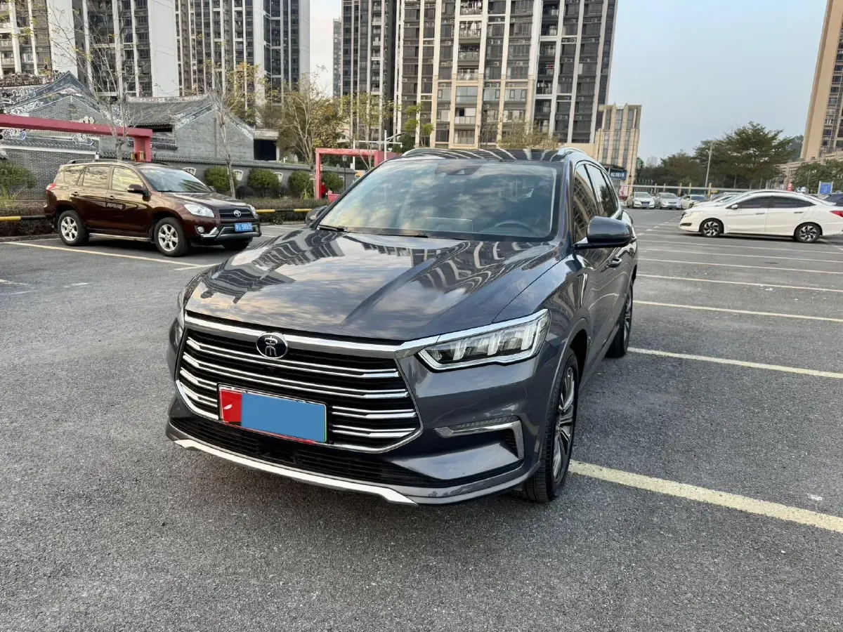 2019 BYD Song Pro 1.5T 160HP L4 6DCT PHEV 15.7KWH