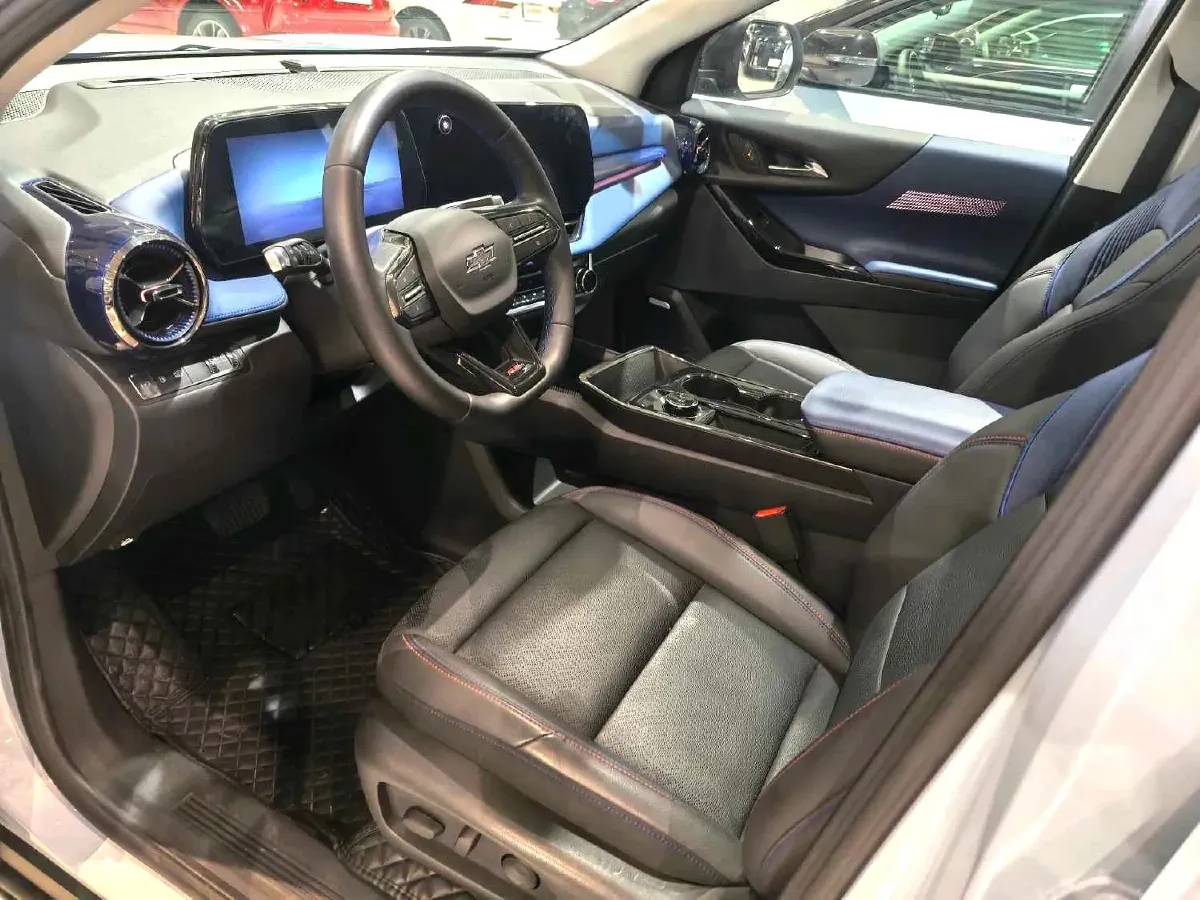 2024 Chevrolet EquinoxPlus 1.5T 180HP L4 2DHT PHEV 24.4KWH,autocango,china used car exporter,china ev exporter,chinese used car exporter,chinese used ev exporter