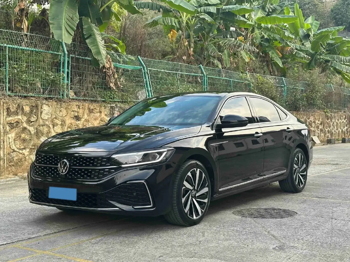 2022 Xpeng P7 BEV 60.2KWH