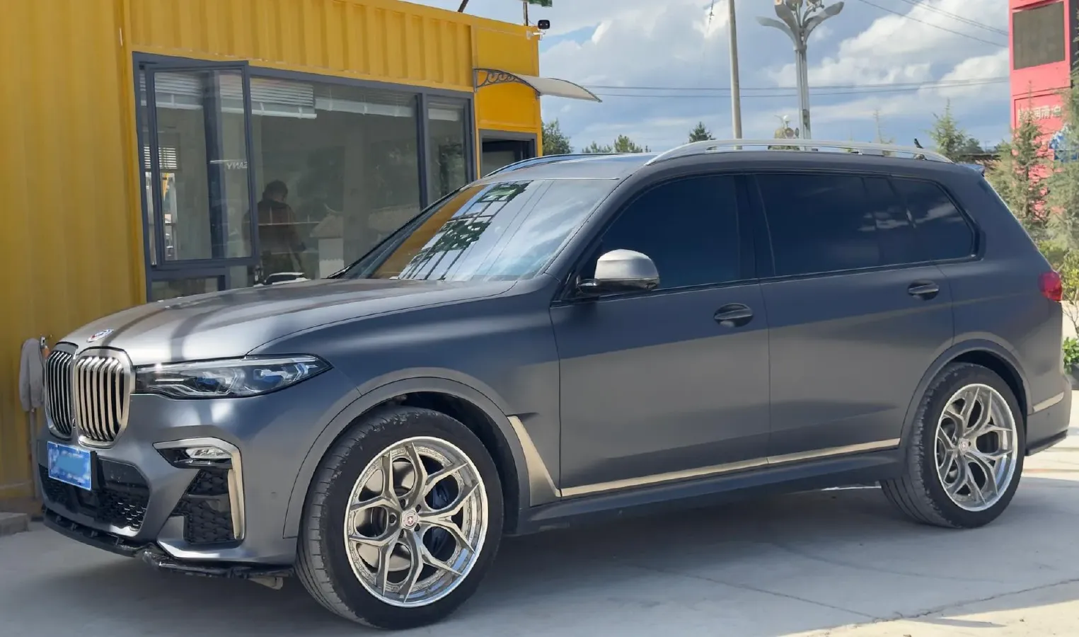 2020 BMW X7 4.4T 530HP V8 8AT,autocango,china used car exporter,china ev exporter,chinese used car exporter,chinese used ev exporter