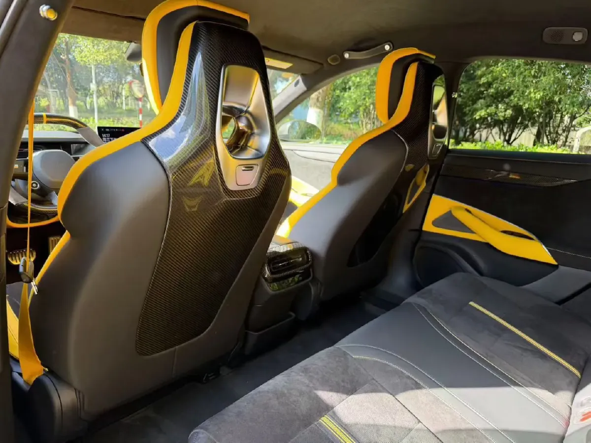 2025 MI SU7 Ultra BEV 93.7KWH,autocango,china used car exporter,china ev exporter,chinese used car exporter,chinese used ev exporter