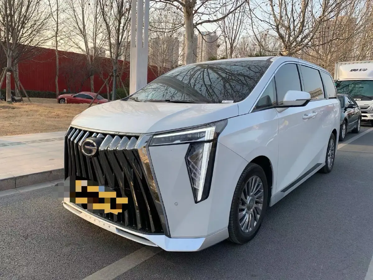 2023 GAC Trumpchi M8 2.0T 252HP L4 8AT