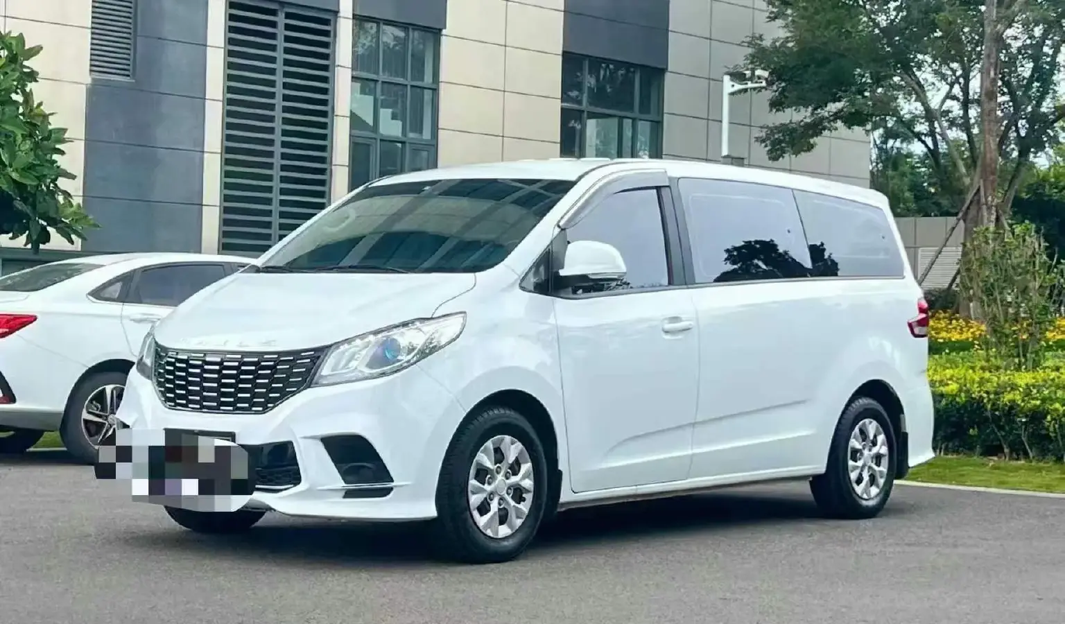 2023 MAXUS G10 2.0L 144HP L4 5MT