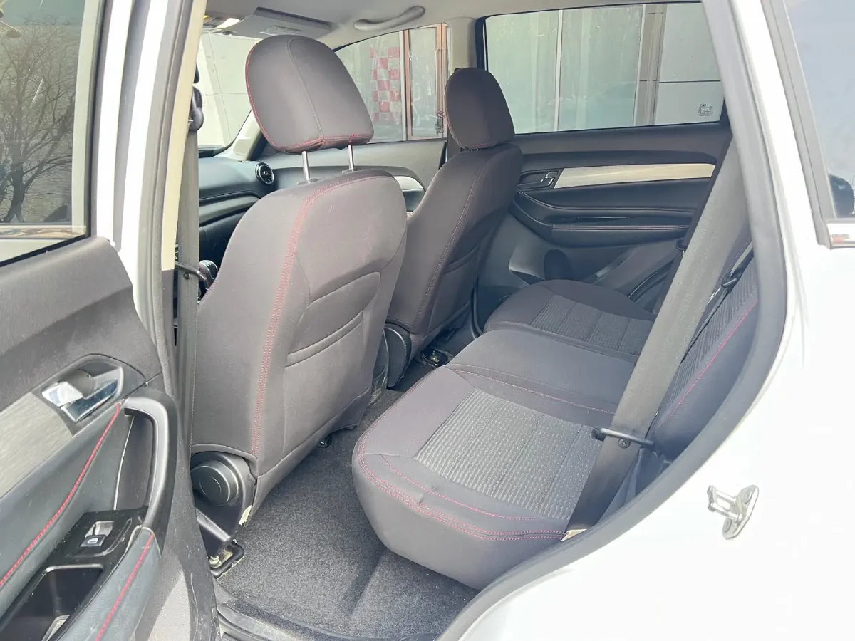 2018 KaiYi X3 1.6L 126HP L4 5MT,autocango,china used car exporter,china ev exporter,chinese used car exporter,chinese used ev exporter