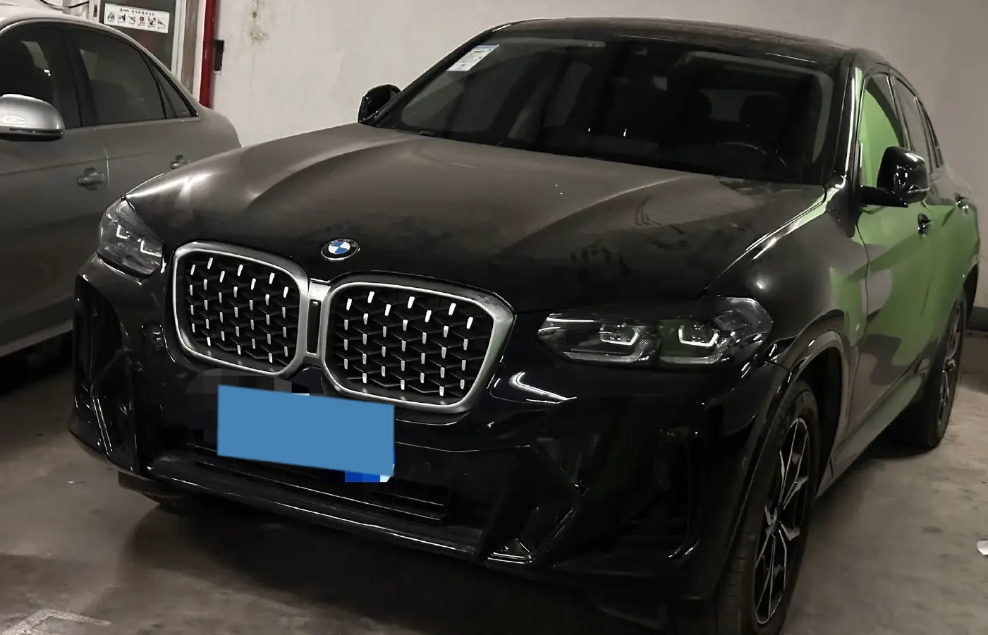 2022 BMW X4 2.0T 245HP L4 8AT