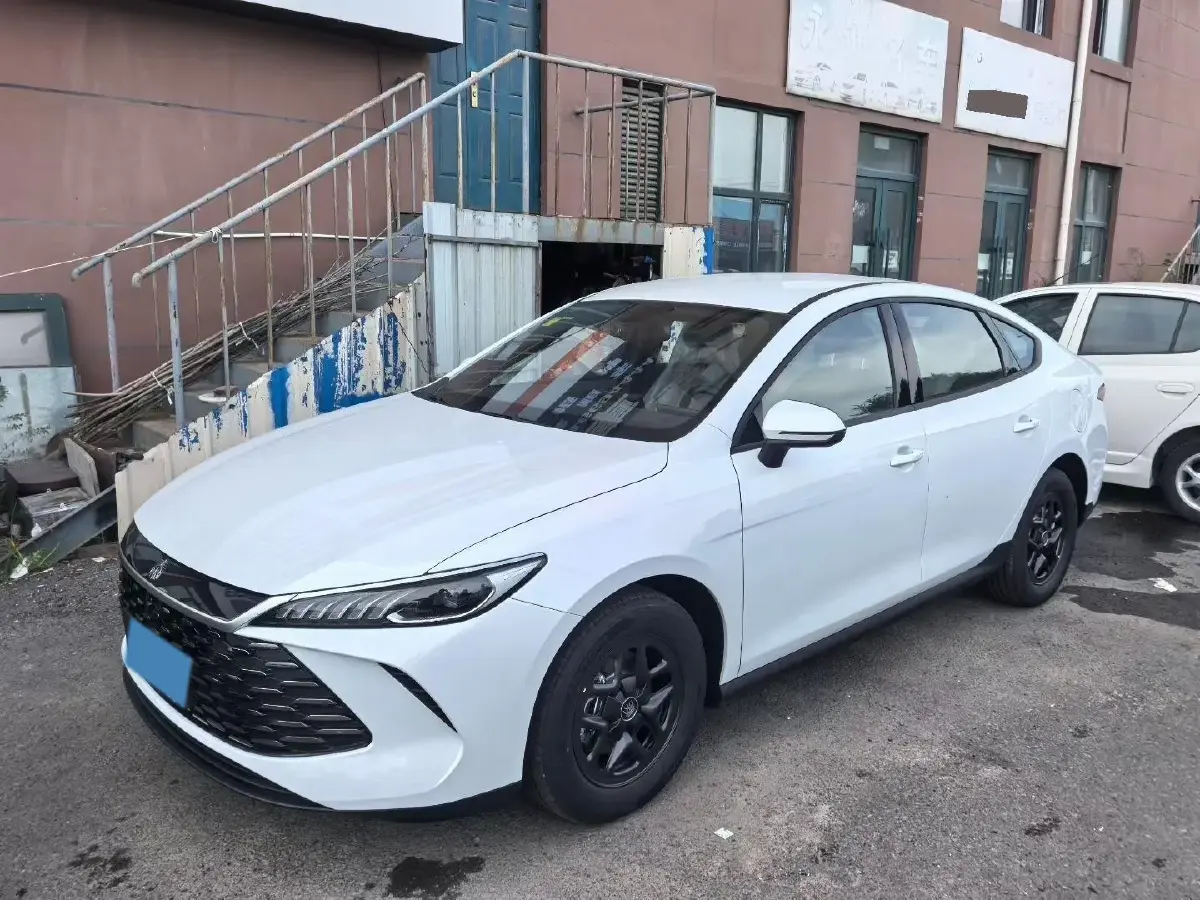 2025 BYD Qin Plus 1.5L 101HP L4 E-CVT PHEV 7.68KWH