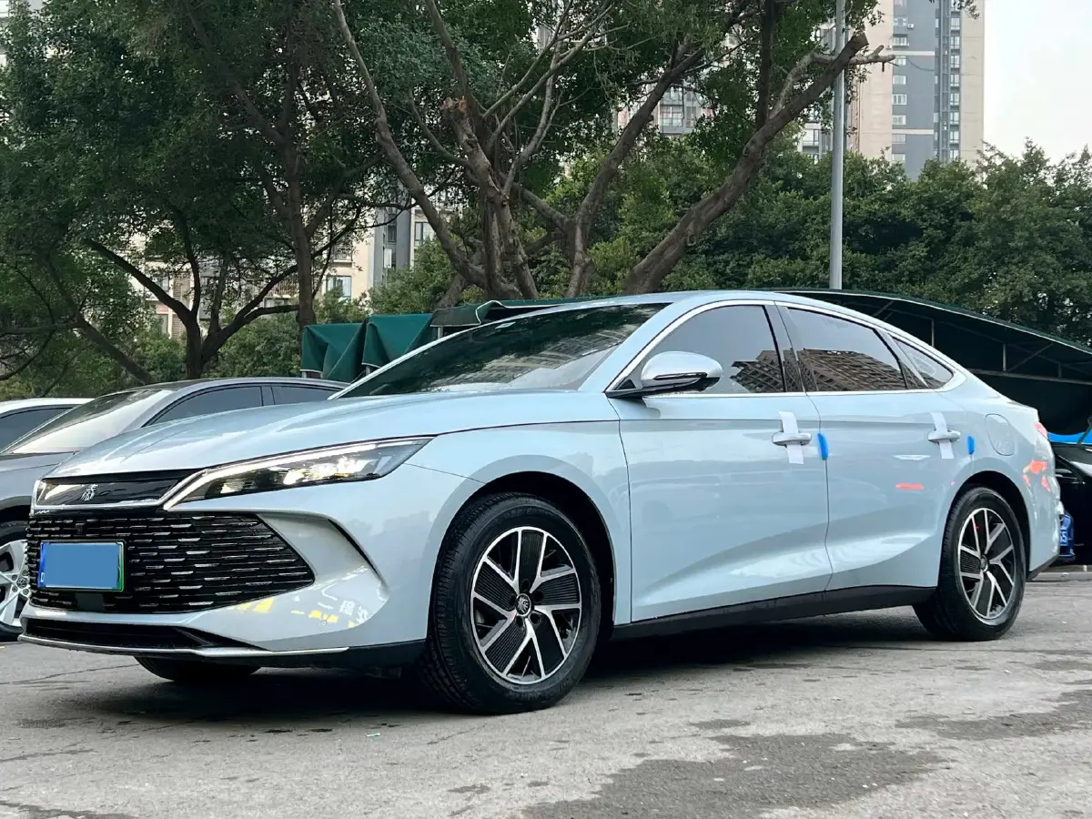 2024 BYD QinL 1.5L 101HP L4 E-CVT PHEV 15.87KWH