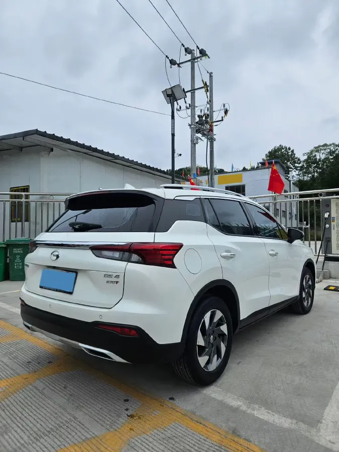 2021 GAC Trumpchi GS4 1.5T 169HP L4 6AT,autocango,china used car exporter,china ev exporter,chinese used car exporter,chinese used ev exporter