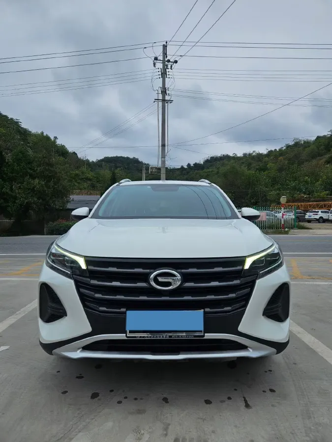 2021 GAC Trumpchi GS4 1.5T 169HP L4 6AT,autocango,china used car exporter,china ev exporter,chinese used car exporter,chinese used ev exporter