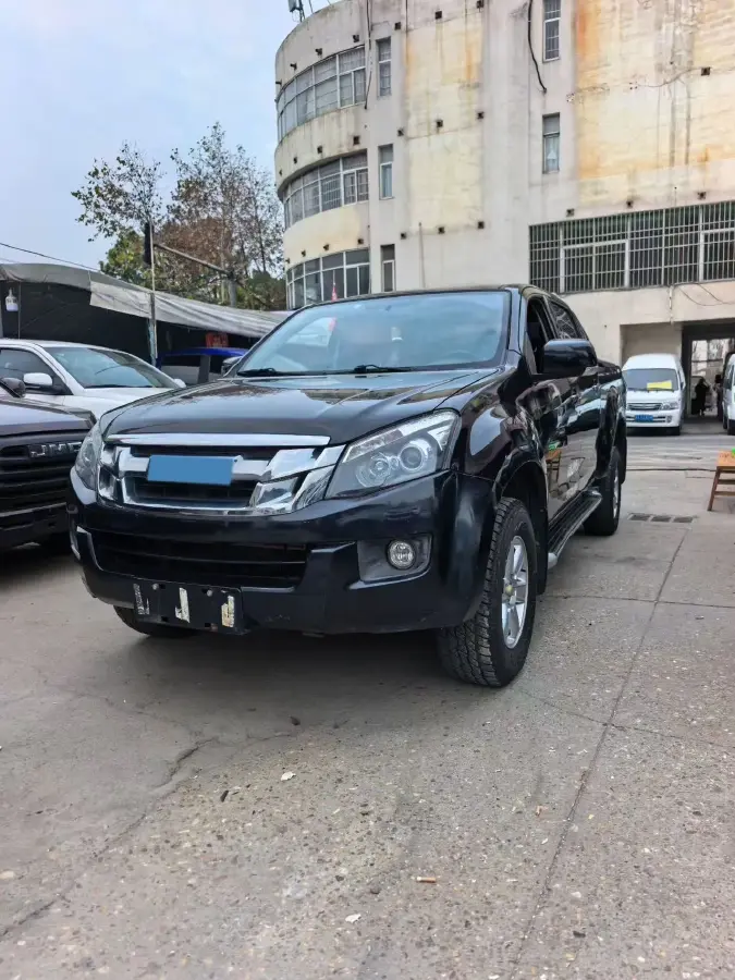 2020 Isuzu LingTuo 2.5T 150HP L4 6AT