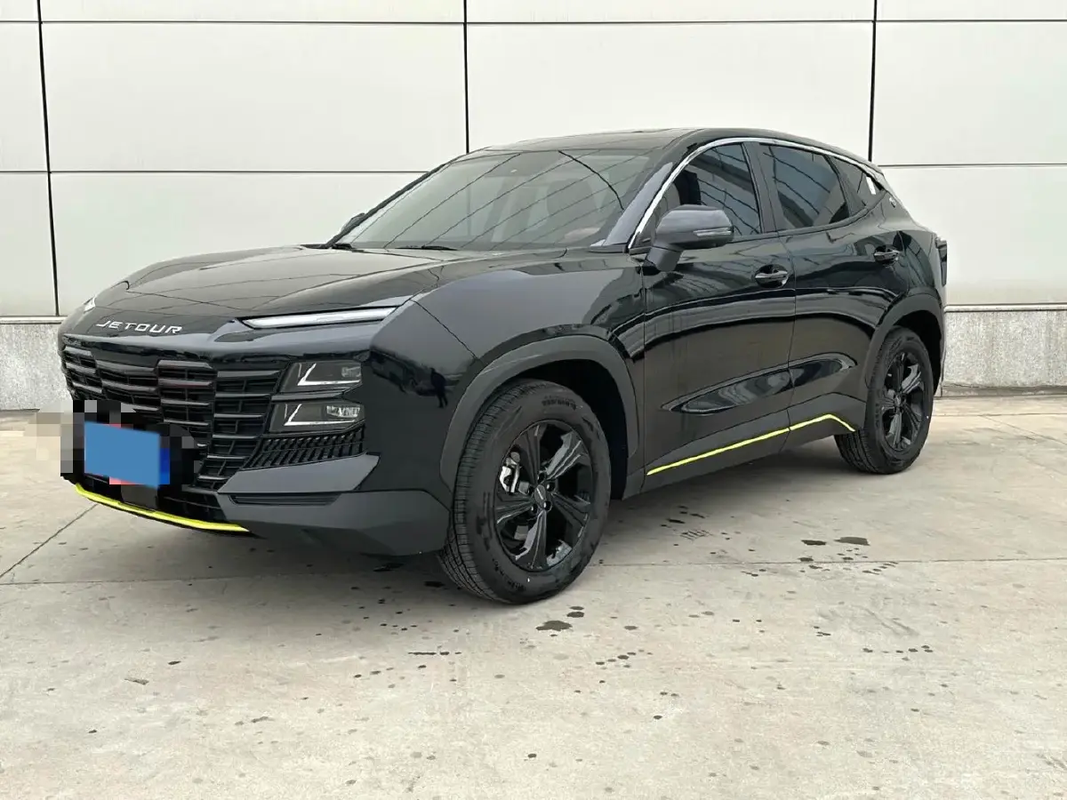 2025 Jetour DASHING 1.5T 156HP L4 6DCT