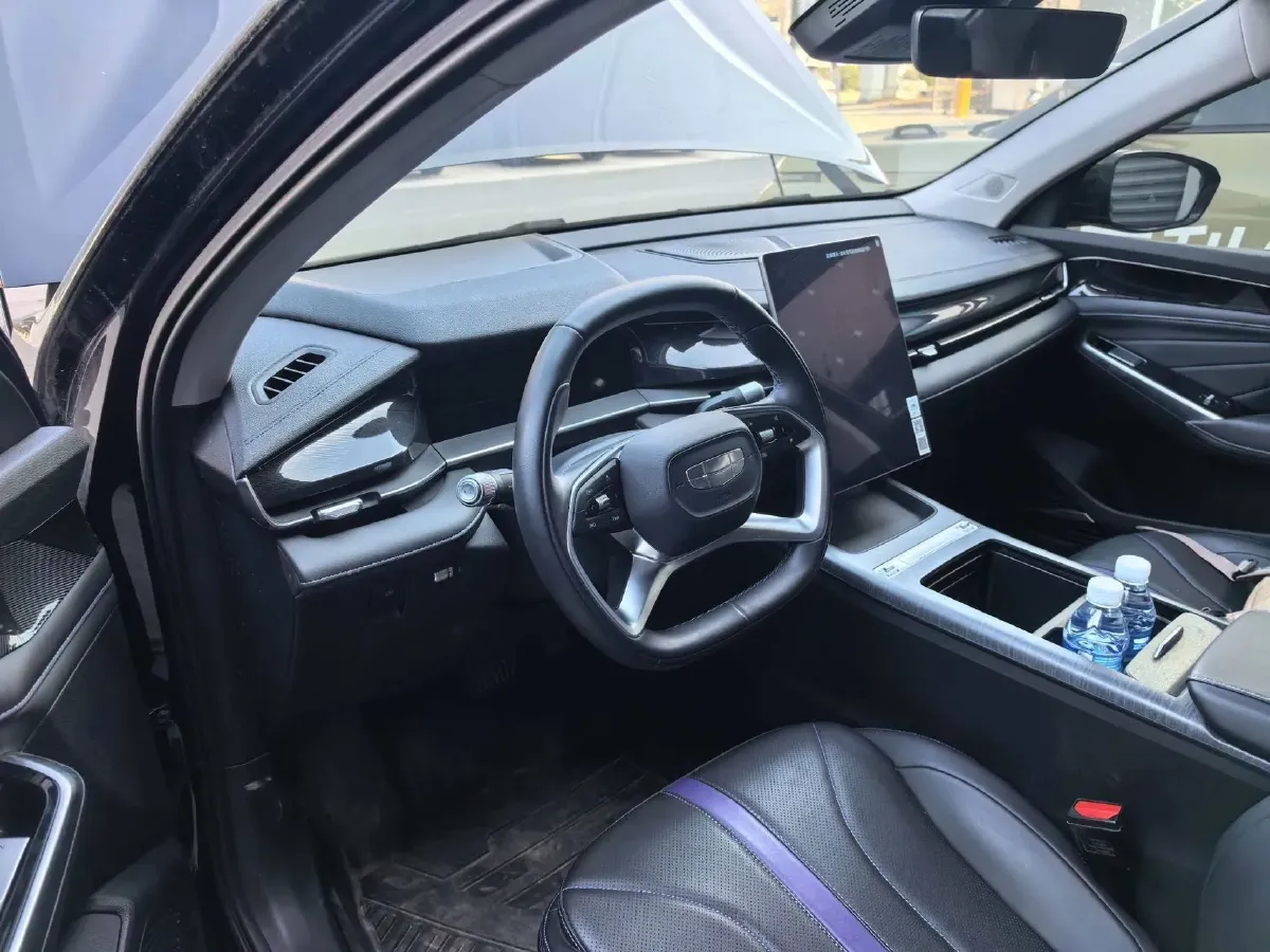 2024 Geely PrefaceL 1.5T 163HP L4 3DHT Hybrid,autocango,china used car exporter,china ev exporter,chinese used car exporter,chinese used ev exporter