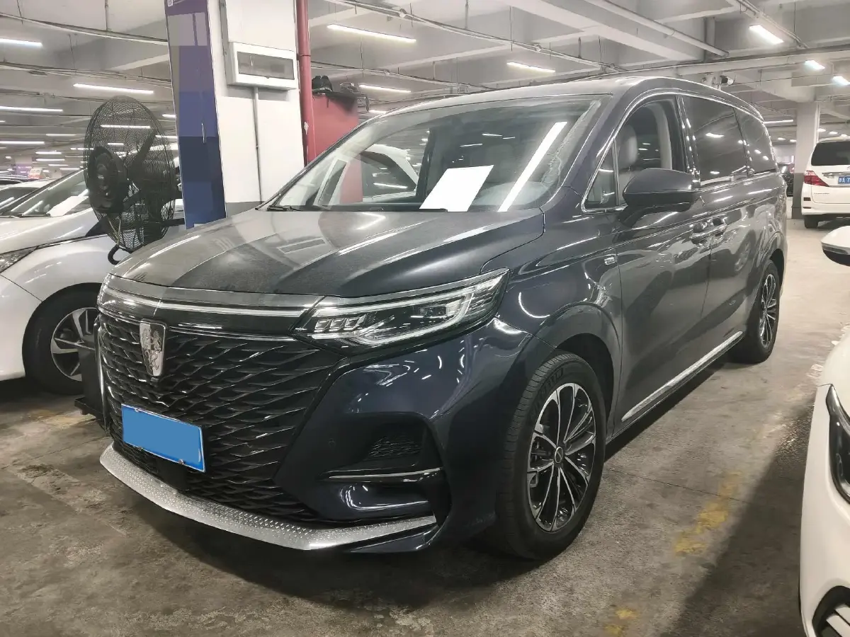 2022 Roewe iMAX8 2.0T 234HP L4 8AT