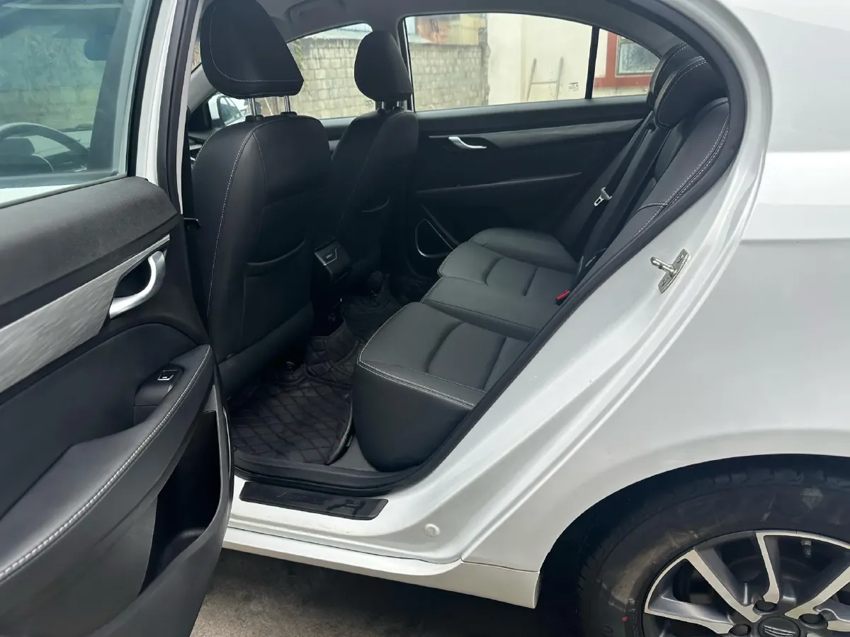 2020 Geely Emgrand 1.5L 109HP L4 CVT,autocango,china used car exporter,china ev exporter,chinese used car exporter,chinese used ev exporter